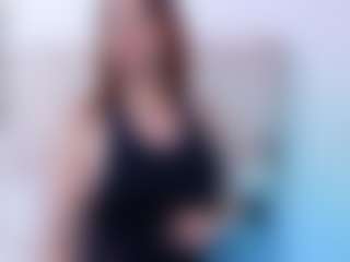 Live cam show with CassieHilton - Housewife on thefappeningchat.com