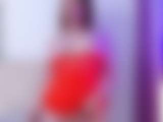 Live cam show with CassieHilton - Housewife on Camiplay Live