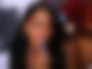 Live cam show with EvaRaynee - Smoking on Dolls Live
