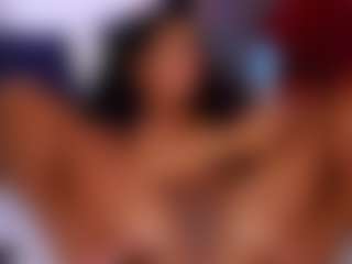 EvaRaynee's Live Sex Cam Show