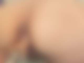 Live cam show with Ada Porter - Doggy on intimatelivegirls.com