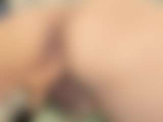 Live cam show with Ada Porter - Doggy on madthumbs