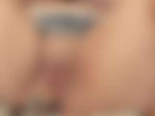Live cam show with Ada Porter - Facial on Camiplay Live