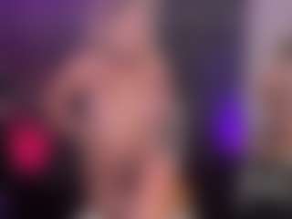 Live cam show with AmJ4play - Cougar on Fit Hotties