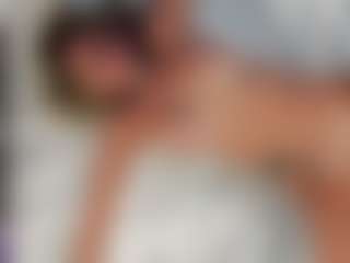 Live cam show with AmJ4play - Amateur on CamClone