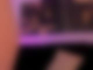 CorinneRusso's Live Sex Cam Show