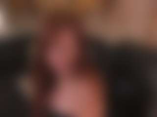 Live cam show with CorinneRusso - Small Ass on Strip Flash - Live Sex Shows