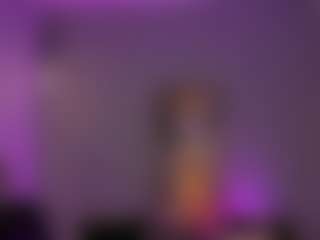 CorinneRusso's Live Sex Cam Show