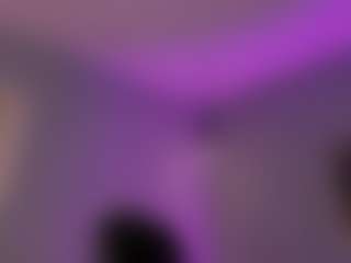 CorinneRusso's Live Sex Cam Show