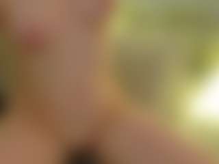 moniqque's Live Sex Cam Show