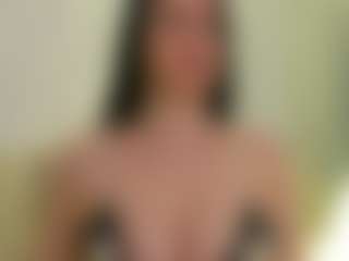 moniqque's Live Sex Cam Show