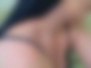 moniqque's Live Sex Cam Show