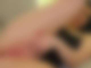 Live cam show with moniqque - Thick on Camsoda