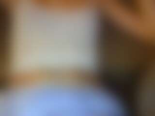 PinkyBee's Live Sex Cam Show