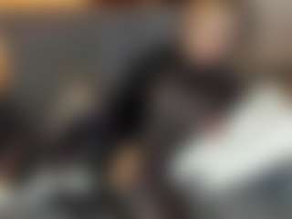 Live cam show with samantha-hot19 - Legs on TeamSkeetLive