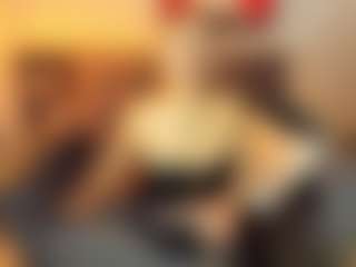 samantha-hot19's Live Sex Cam Show
