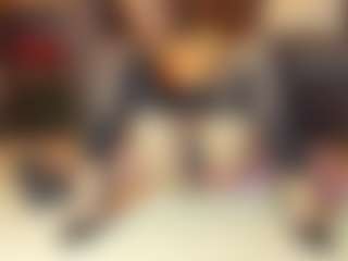 samantha-hot19's Live Sex Cam Show