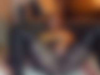 samantha-hot19's Live Sex Cam Show