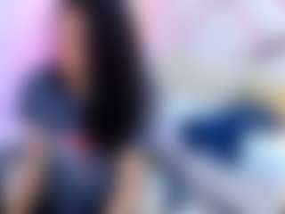 Live cam show with serafina_bianchi - Curvy on Dolls Live