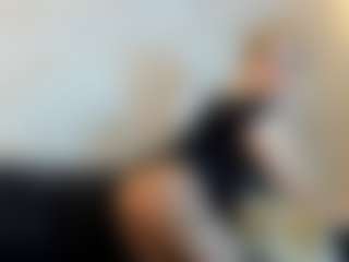 Live cam show with sammy-kat - Small Ass on infinitiblacc.com