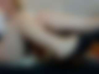 Live cam show with sammy-kat - Rubia on Cam Slut