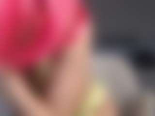 Live cam show with sensual-goddesss - Athletic on Hubzter Live