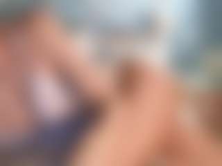 Live cam show with sensual-goddesss - Solo on CSO-WL