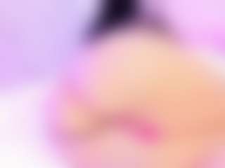 Live cam show with Shalom - Petite on Fit Hotties