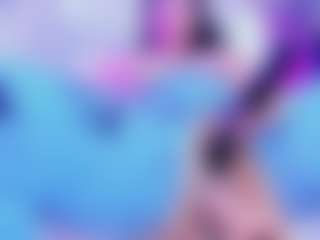 Live cam show with Shalom - Petite on livesuperchat.net