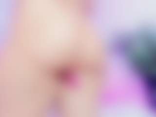Live cam show with Shalom - Dildo Or Vibrator Granny on Nude Live Now