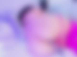 Live cam show with Shalom - Granny Petite on Fling VIP Chat