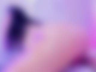 Live cam show with Shalom - Granny Petite on Camsoda