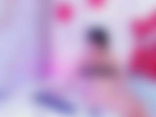 Live cam show with Shalom - Striptease Granny on Camming Site