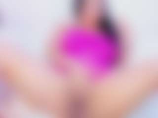 Live cam show with Shalom - Granny Petite on sexylive.show