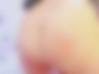 Live cam show with Shalom - Granny Petite on madthumbs