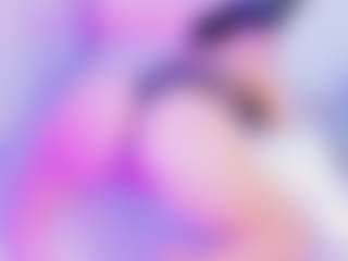 Live cam show with Shalom - Granny Petite on Camsoda