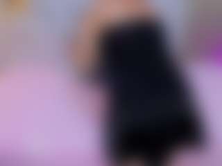 Live cam show with Shalom - Striptease Granny on Ass Tok
