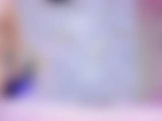 Live cam show with Shalom - Striptease Granny on Camsoda