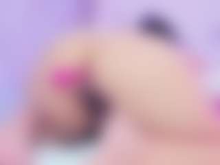 Live cam show with Shalom - Public Mature on sexylive.show