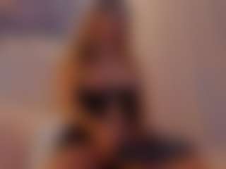 SilvanaAllen's Live Sex Cam Show