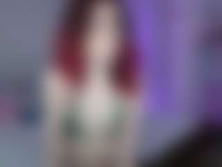 Live cam show with Calista Chaos - Dominatrix on xDating