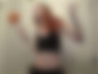 Live cam show with Calista Chaos - Emo on Lustler