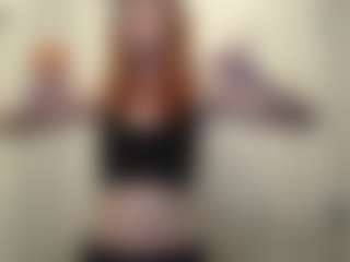 Live cam show with Calista Chaos - Emo on madthumbs