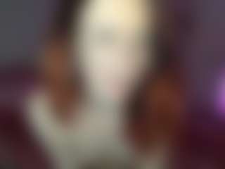 Live cam show with Calista Chaos - Goth on intimatelivegirls.com
