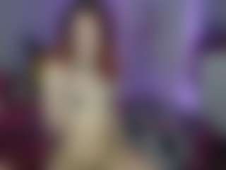 Live cam show with Calista Chaos - Spoiled on Soda Cam