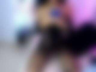 Show in cam erotica live di miikayla