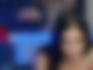 SerenaLovesRyan's Live Sex Cam Show