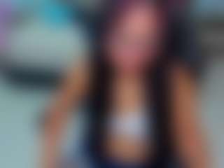 Cam Show en direct de Aida-Hadid