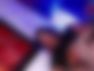 Live cam show with LavronBitch - Average on livesuperchat.net