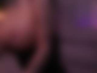 BambiKayy's Live Sex Cam Show